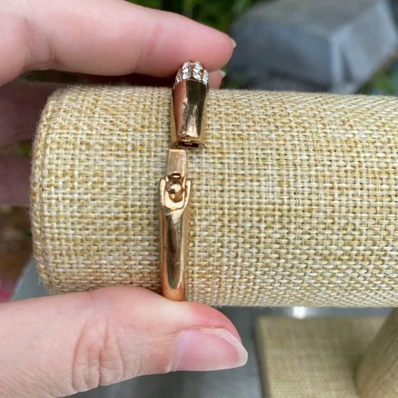Gold & Crystals Hinged Bracelet - Picture 5 of 5